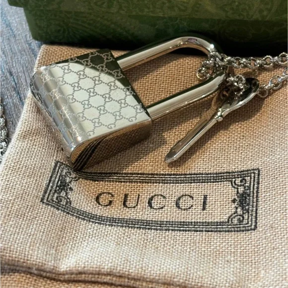 Gucci RARE Silver Padlock Lock & Key Pendant Necklace